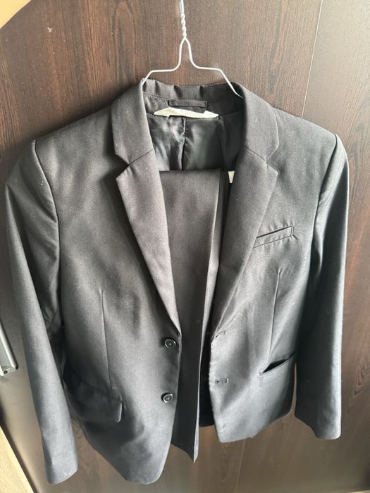 Детски костюм-сако,паналон,риза