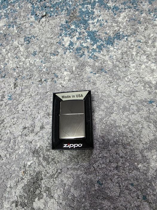Bricheta Zippo Ebony High Polish Balck