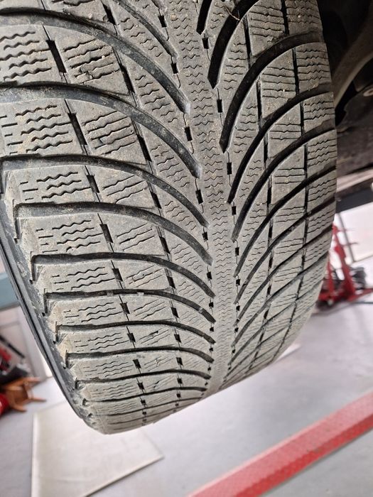 Jante bmw X3-X4-X5 R 18 cu cauciucur iarnai