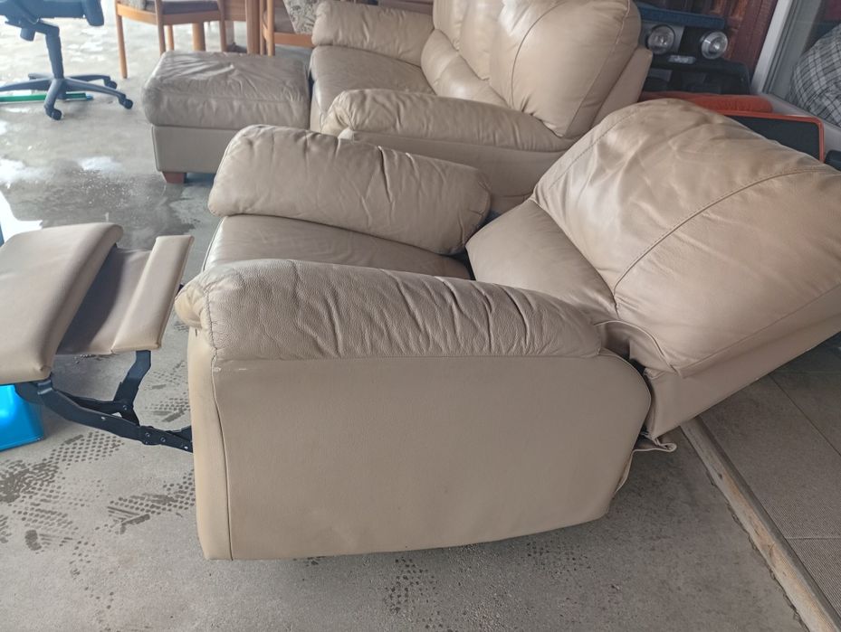 Fotoliu extensibil din piele naturală