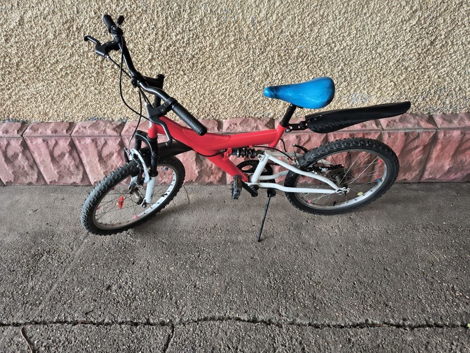 Bicicleta cu roti de 20 inch
