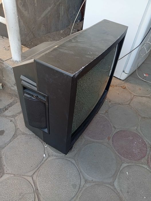 Продам 3 телевизора пузатых