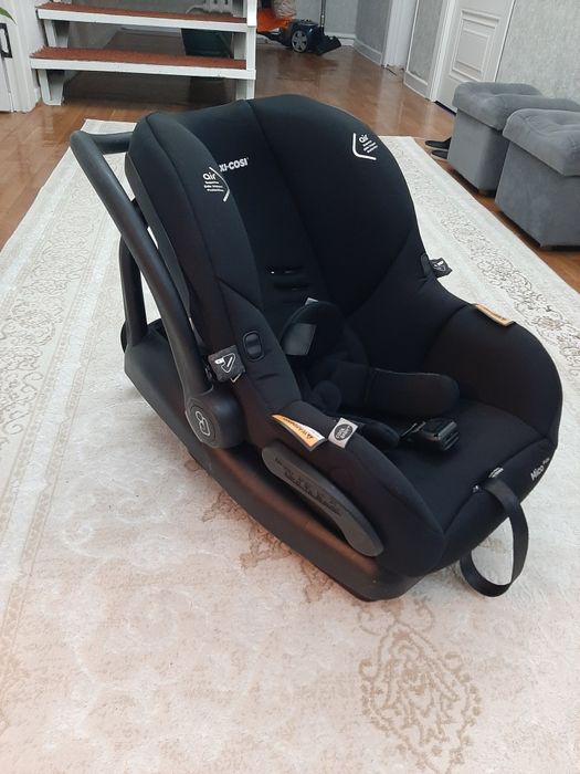 Автокресло  Maxi cosi срочно Продаётся