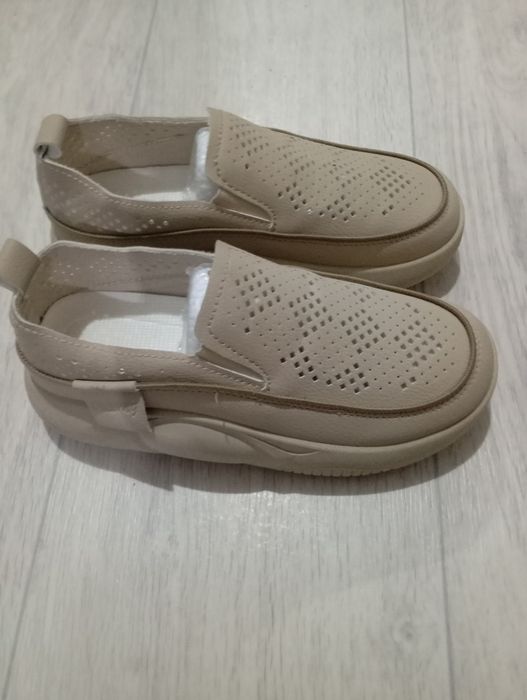 Женская  обувь  новый