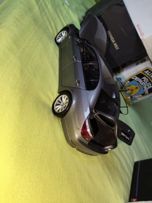 Модель bmw, масштаб 1|18