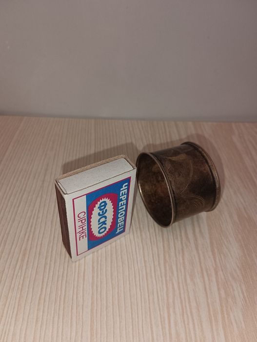 Продам салфетницу.