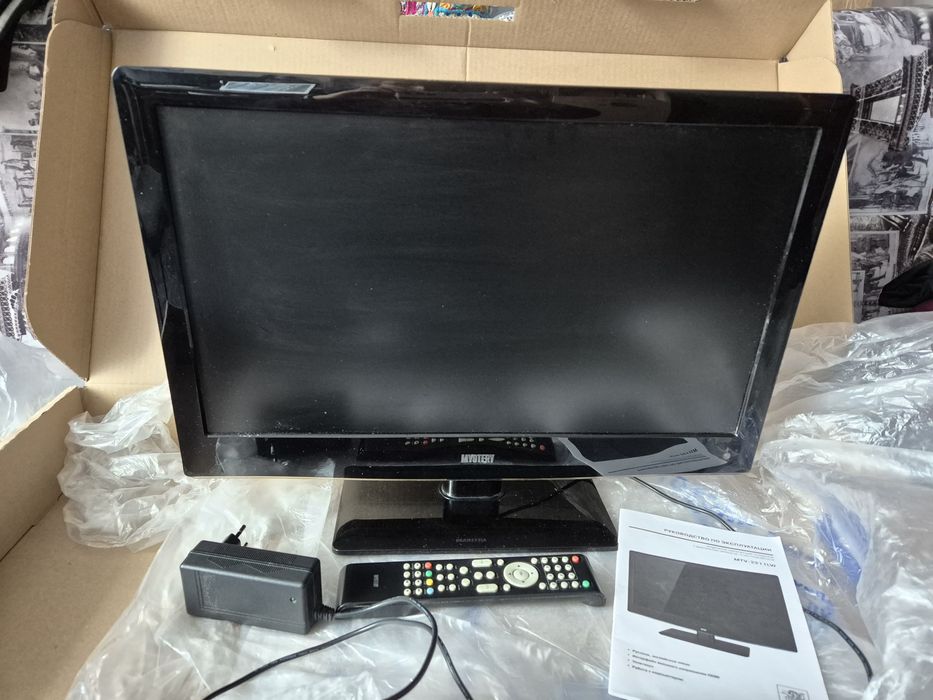 Небольшой ЖК телевизор