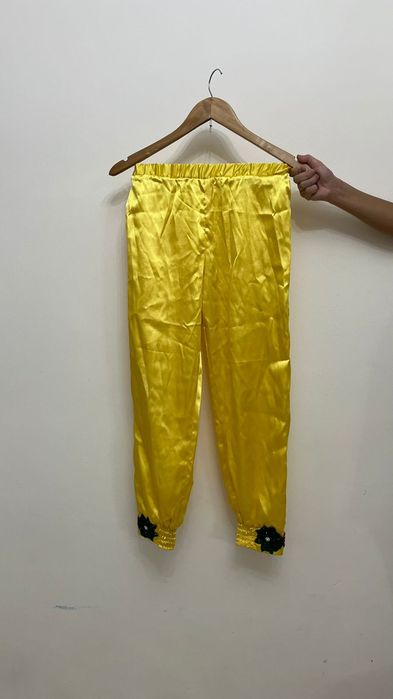 Национальный узбекский костюм для девочки