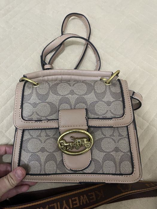 Продам сумки все по 2500