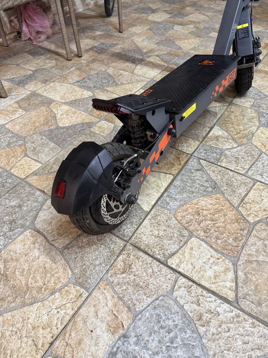 Vand trotineta electrica kukirin g2
