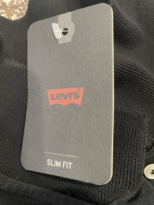 Levi’s. Slim Fit