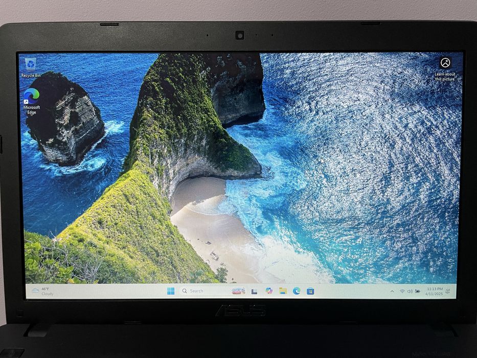 Лаптоп Asus X552M