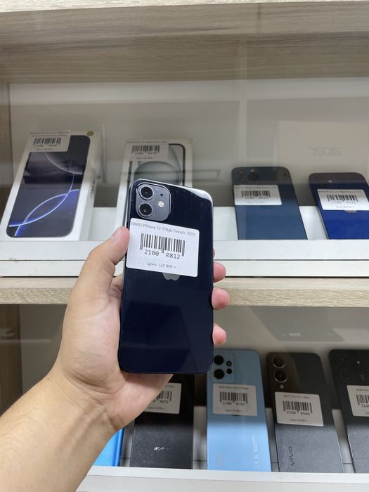 Телефон IPhone 13 128gb айфон
