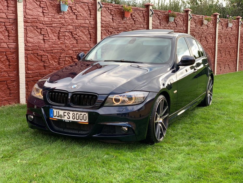 BMW Seria 3 E90 2:0 D M Pachet By Xenon Cutie viteze Automata