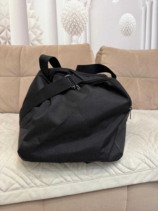 спортивная сумка Under Armour