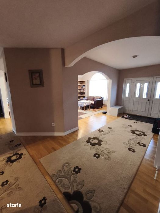 Casa in stil american, 120mp, 2450mp teren, Radauti