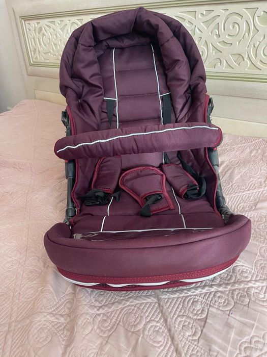 Продается коляска (Зима-Лето)