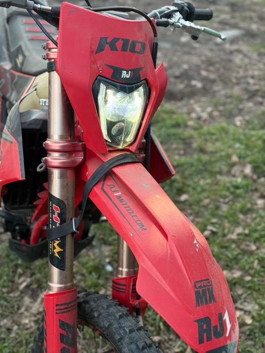 AJ1 K10 300 кубов