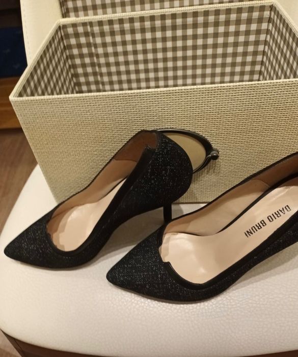 Обувки на висок ток Dario Bruni