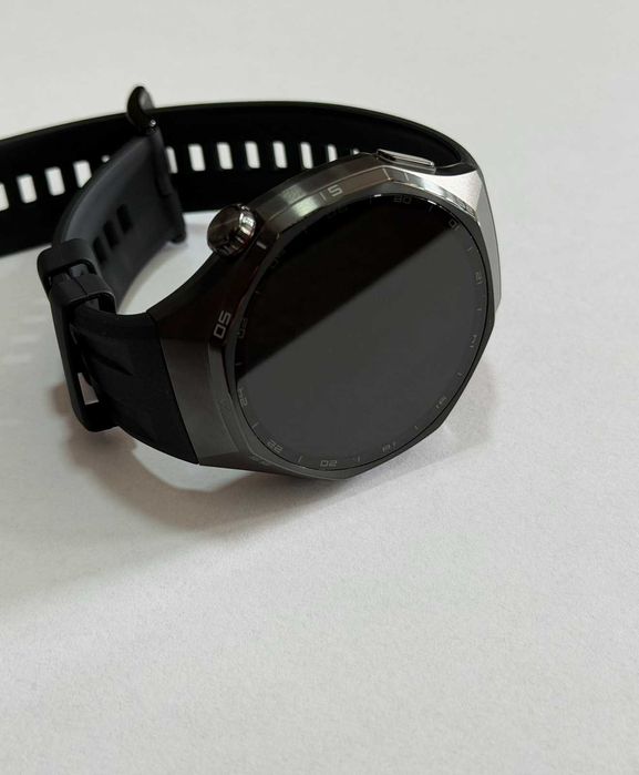 Смарт часовник Huawei GT6 Pro