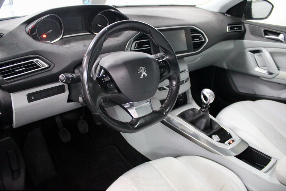 Peugout 308 echipare top