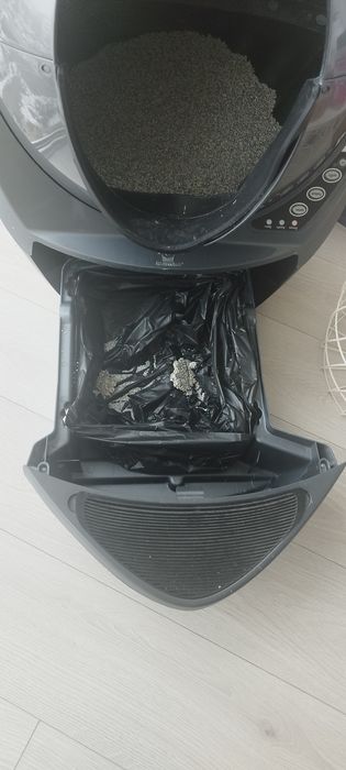 OCAZIE - Litiera pisici Litter-Robot Litter-Robot Iii Connect