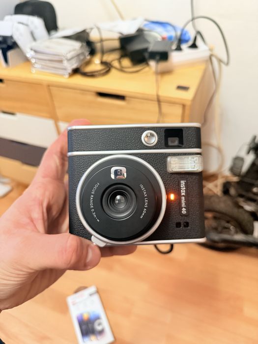 Instax mini 40 FujiFilm, Camera foto instant