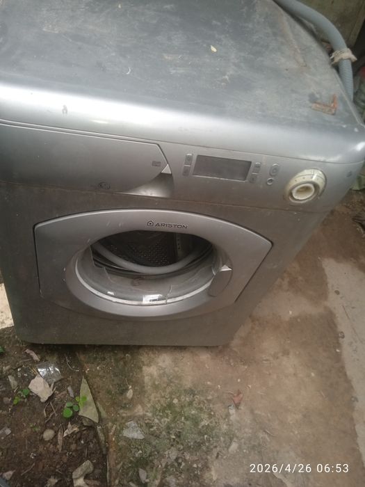 ARISTON на запчасти 300000