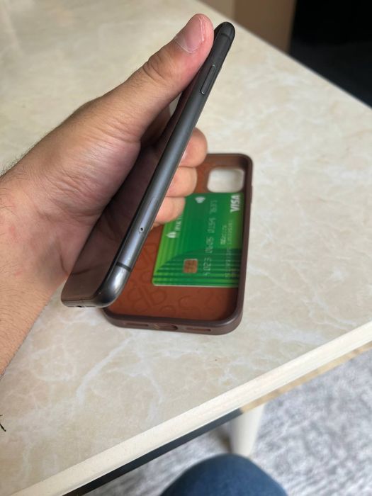 iphone 11 128 qora