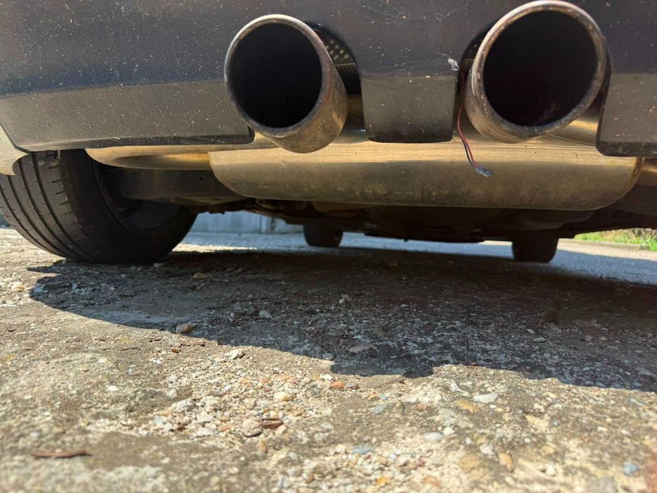 Volkswagen Golf 5 Pachet GT Sport (de fabrica) an 2008 - motor 2.0 TDI BMM 140CP - 288K KM ( AVARIAT)
