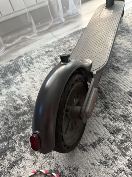 Электросамокат.