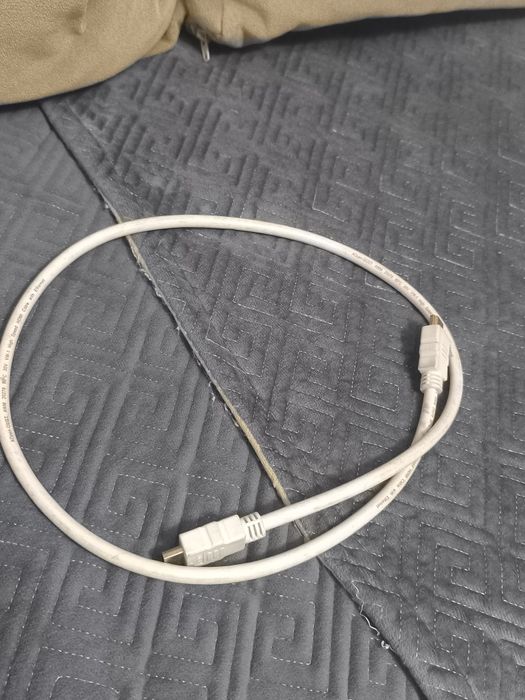 Провод HDMI для передачи видео