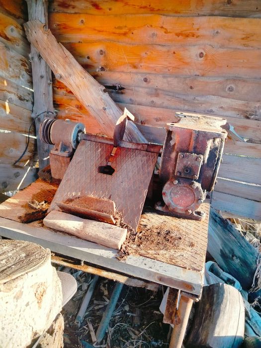 Дровокол механический