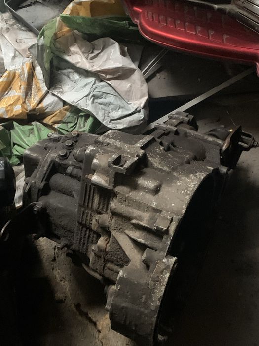 Продам приору на разбор