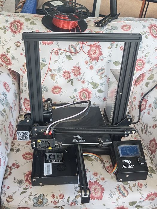 Imprimanta ender-3 3d