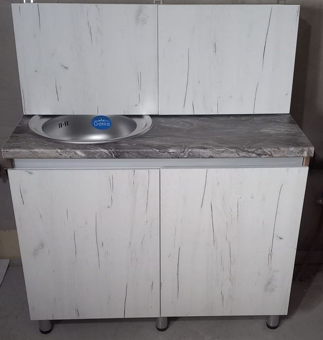 Продаю кухонный гарнитур