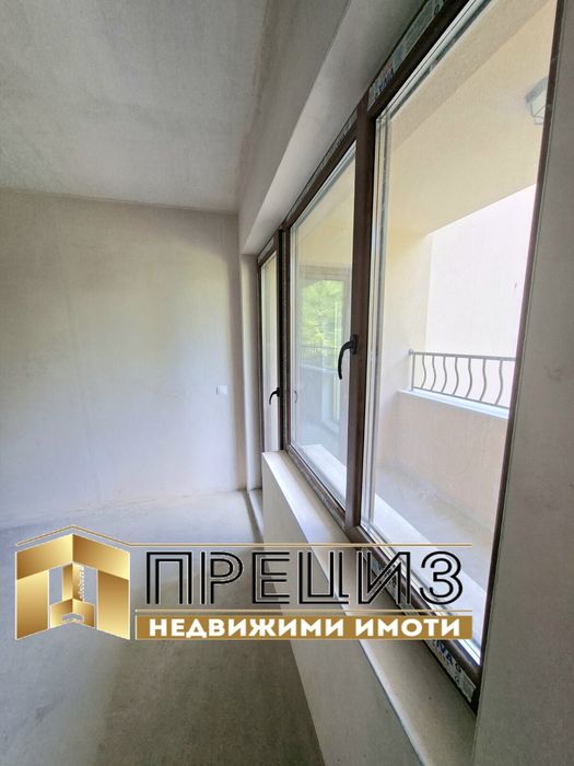 Продава тристаен апартамент - снимка 4