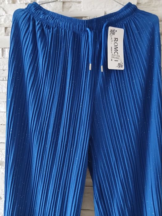 Pantaloni din bumbac 65% poliester35 cu sclipici evazati perfecti  de purtat