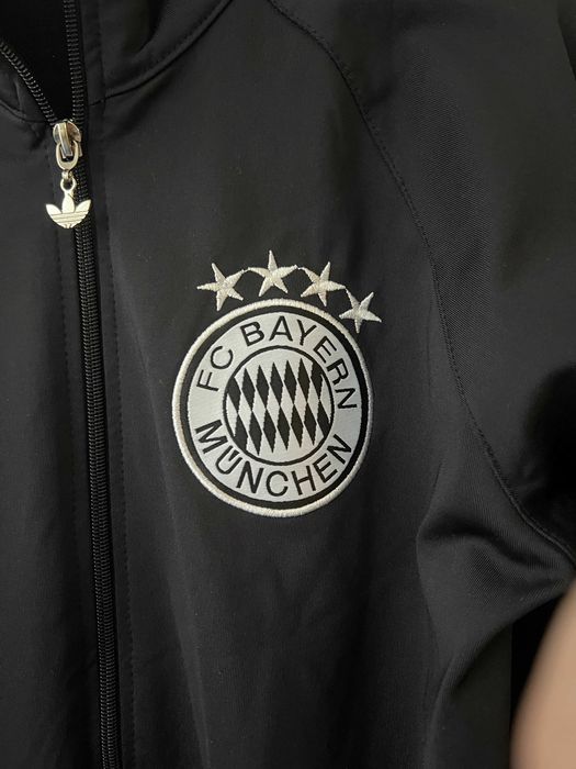 Tricou bluza  Bayern Munchen adidas doua bucati