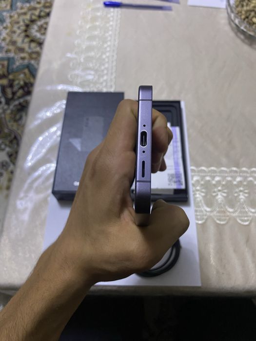 Samsung S24 FE kam ishlatilgan