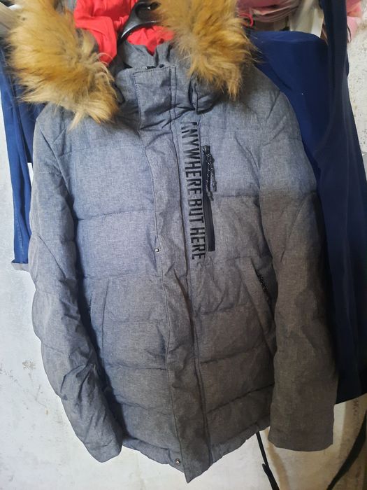 Пуховик на мальчика новый