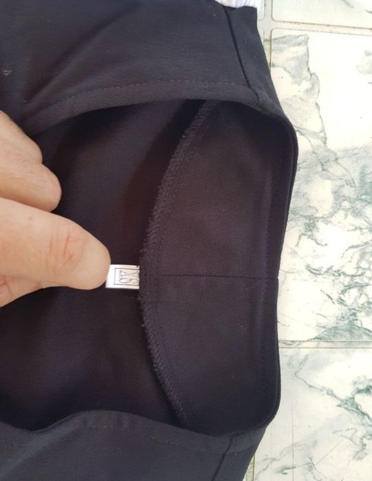 Продавам работно облекло -,нови дамски или мъжки елеци