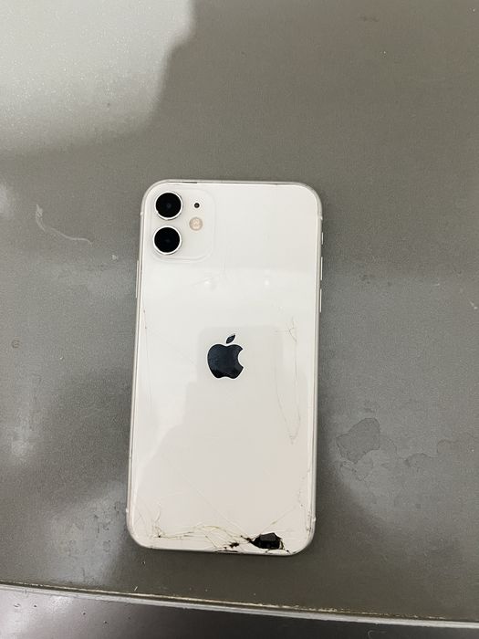 Iphone 11 все радное