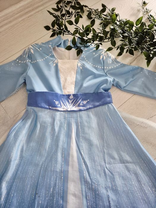 Rochie Elsa 5 6 ani