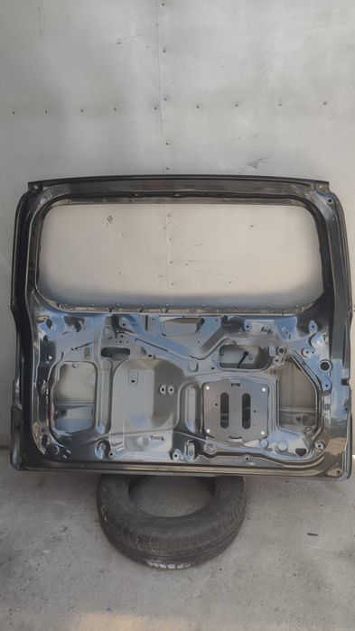 пета врата Toyota Rav4 2007 година