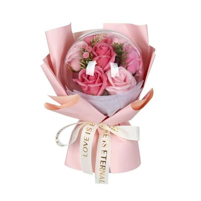 Букет от сапунени рози в ПВЦ сфера и подаръчна кутия. и други цветя