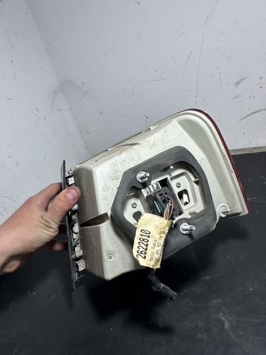 Lampa stop stanga spate Volkswagen Vw jetta 2004-2010 1K5945095M