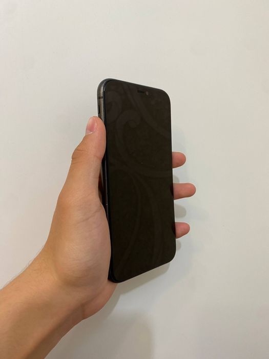 iPhone 11 (128 ГБ, АКБ - 70%).