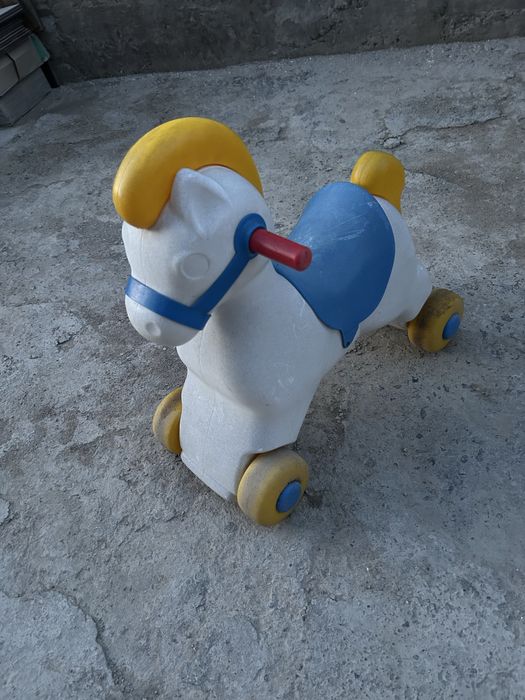 Каталка пони игрушки для детей