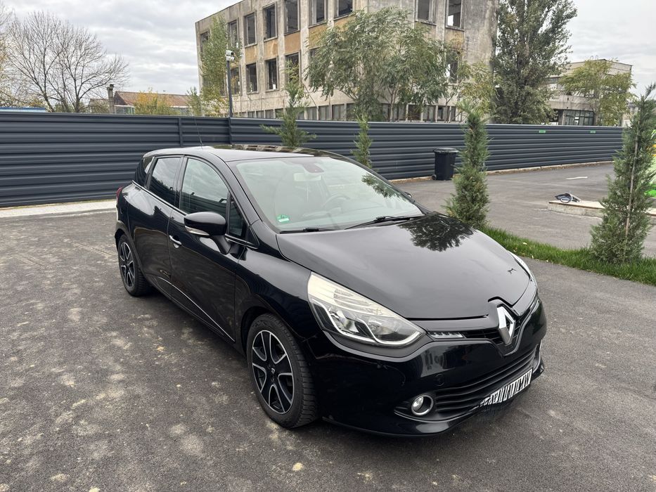 Renault  Clio  4.